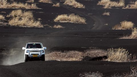 「アピオ／ジムニーコンプリートカー TSB」シェルパ斉藤が日本で唯一の「砂漠」をやさしく走った