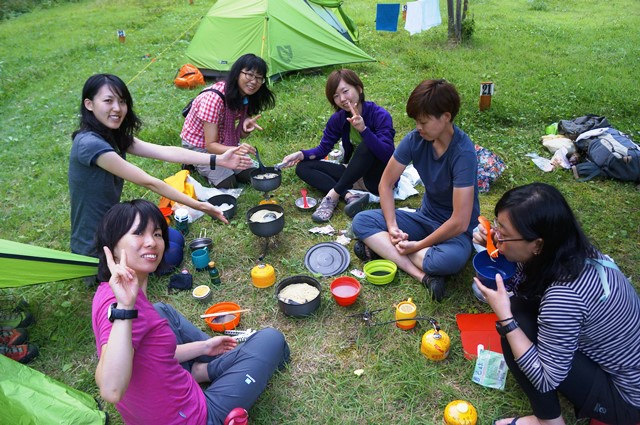 【好日山荘「おとな女子登山部」イチオシ通信】女子でも安心して使えるガスストーブ