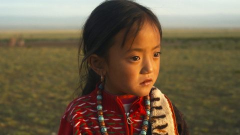 ゆったりとした“チベット時間”に身を委ねる映画『草原の河』公開！