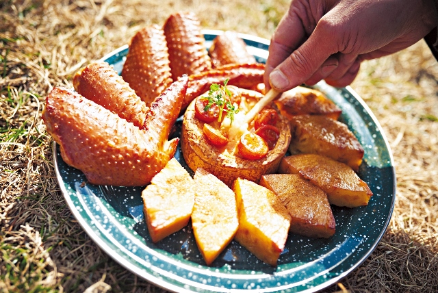 【アウトドア料理】スモーカーで「簡単おつまみ」をつくろう！