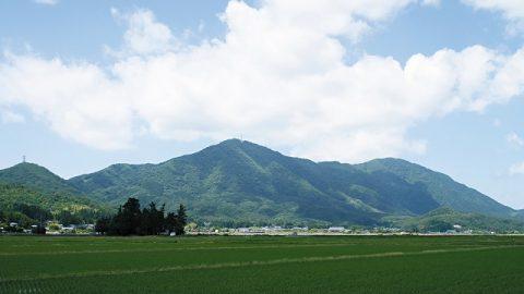 【のんびりローカル線で行く絶景低山の旅】ＪＲ弥彦線・弥彦山（新潟県）