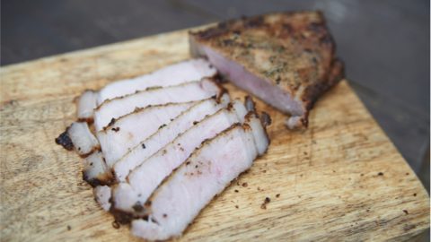 肉のプロが教える旨い肉の焼き方「豚肉、鶏肉はスモークでしょ！」