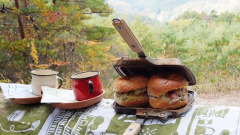 地附山の頂上でホットサンドイッチ【長野県・ゲストハウス探訪】