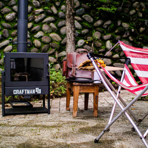 冬だけじゃもったいない 今からでも使える薪ストーブの使い方とは Be Pal