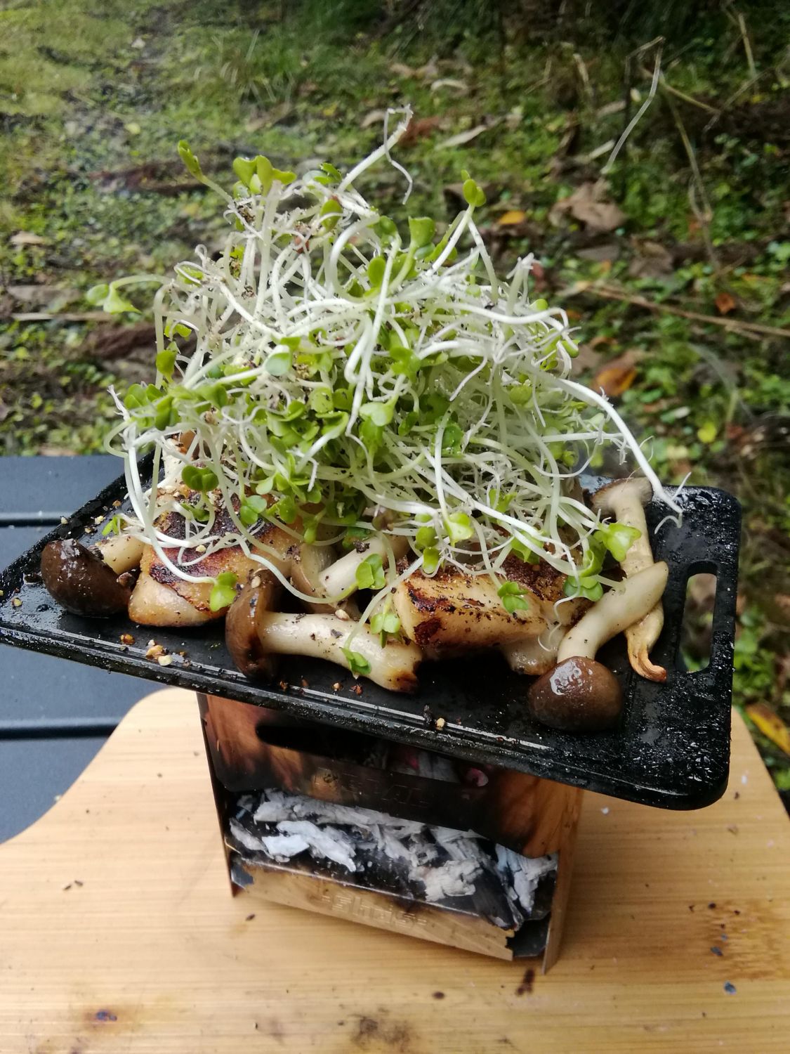 鶏としめじ黒胡椒焼き［読者投稿記事］