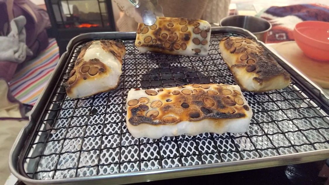 キャンプで焼きもち焼くならこの網だね。［読者投稿記事］