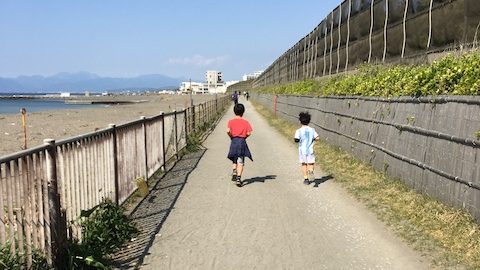 手軽にリフレッシュ！海辺をジョギングしよう