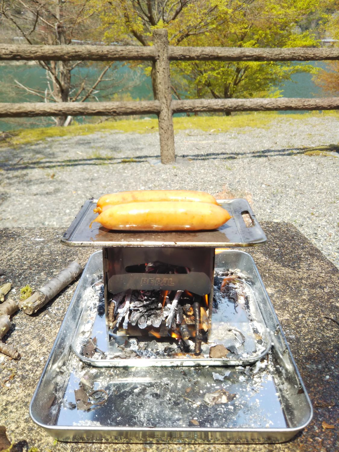 ミニ焚き火台デビュー［読者投稿記事］