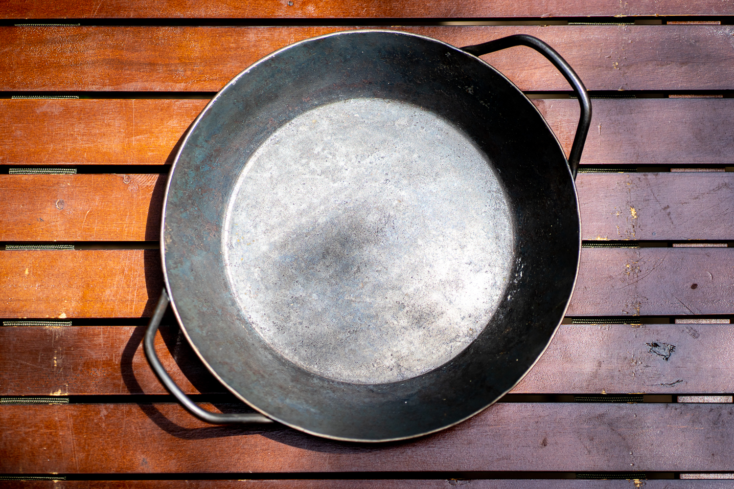鉄フライパンの名門Turkが作ったドイツ生まれのすき焼き鍋 | 調理器具