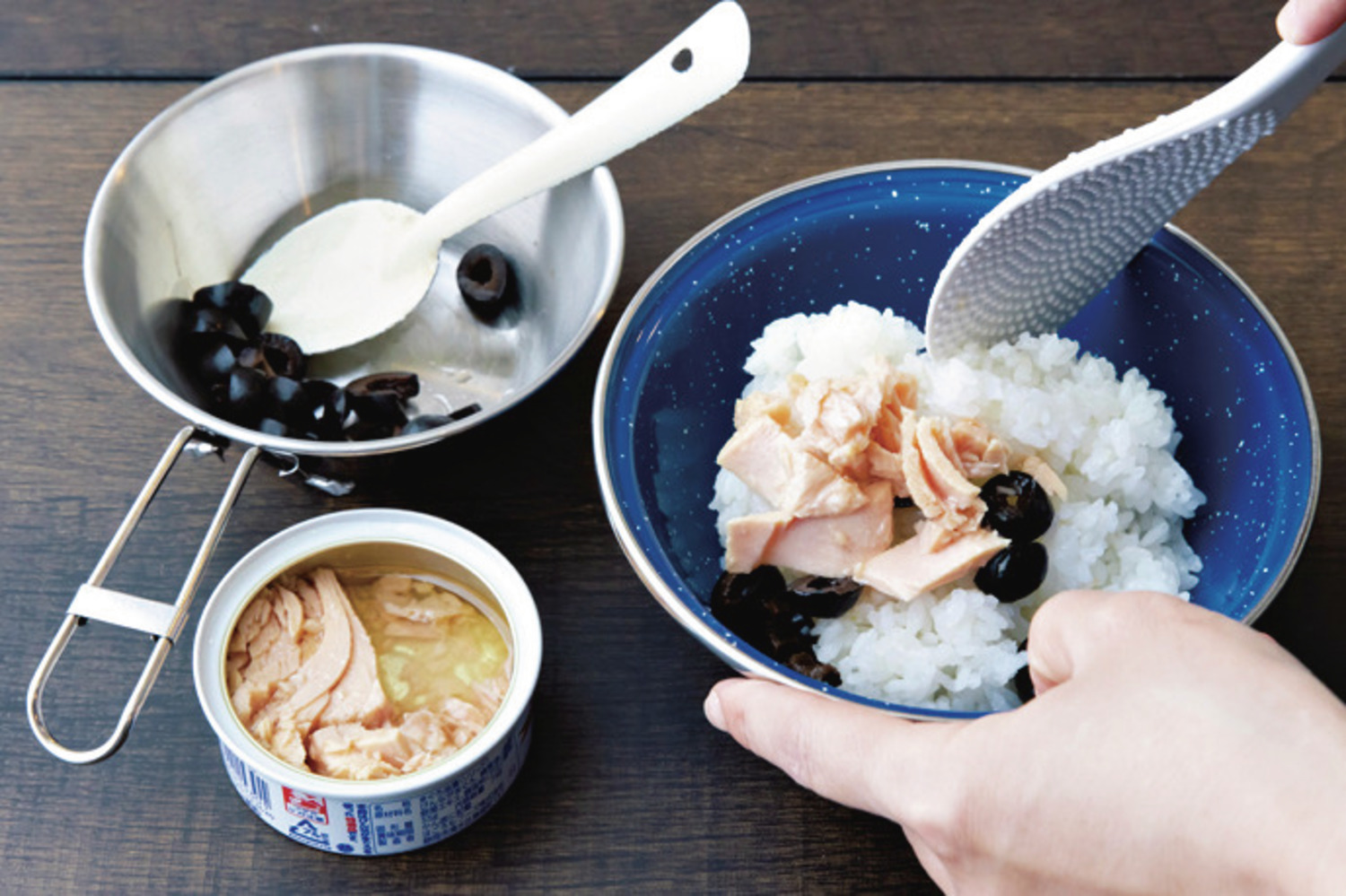 キャンプ 朝食 火 を 使わ ない