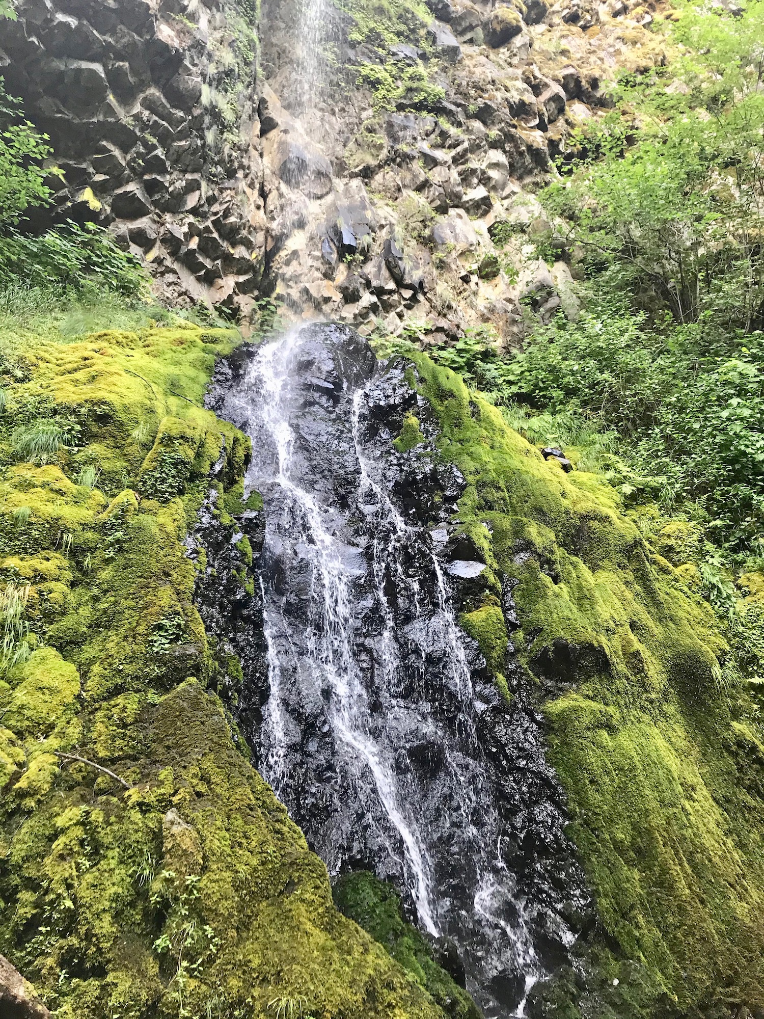 Starvation Creek Falls