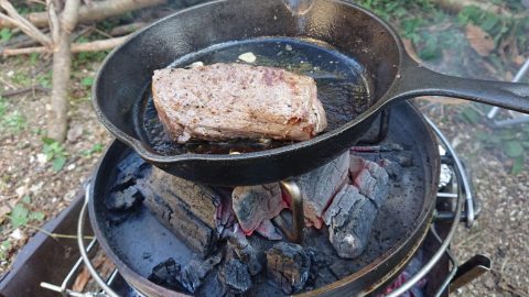 lodge 10inch でローストビーフ［読者投稿記事］