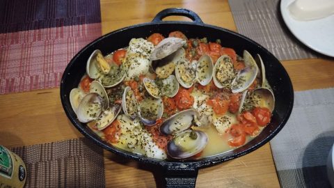 スキレットでアクアパッツァ!［読者投稿記事］