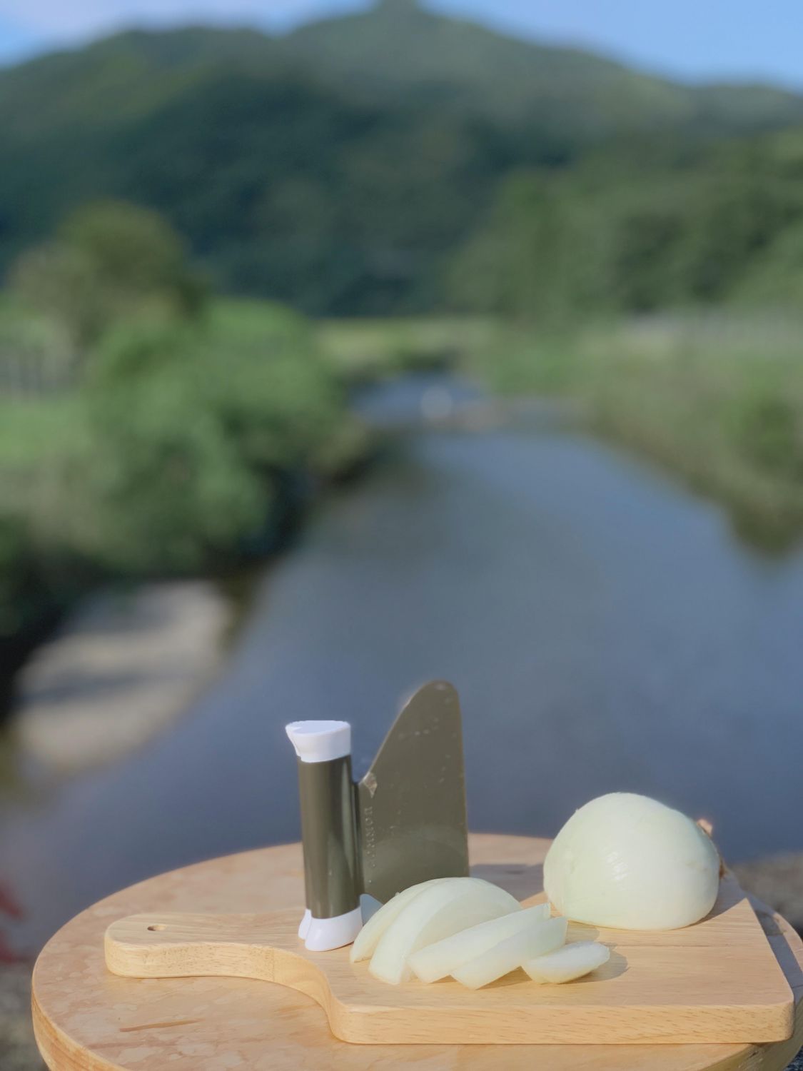 これ1本で、大人も子どもも安全に野菜等が切れる！持ち運びにも便利なキッチンツール！「カマンカッティ」［読者投稿記事］