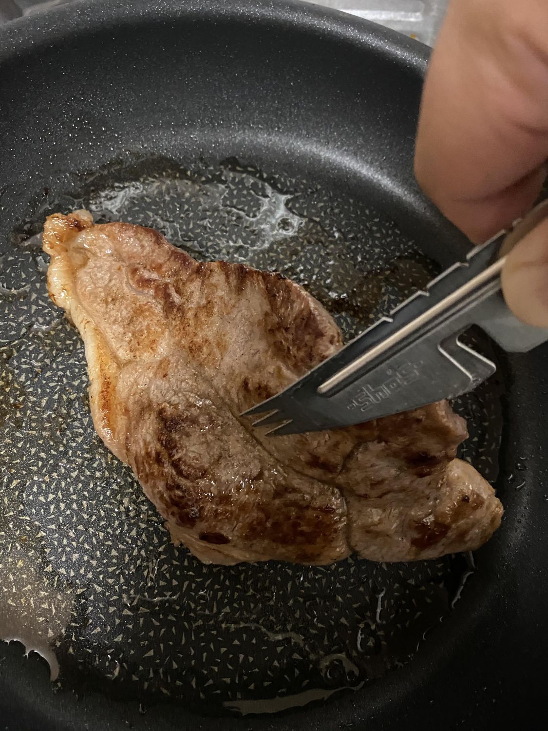 肉専用ソロ・トング、おうちで使ってみた！［読者投稿記事］