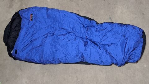 冬は高品質な寝袋で快眠を！「ナンガオーロラ900DX」の実力を紹介！