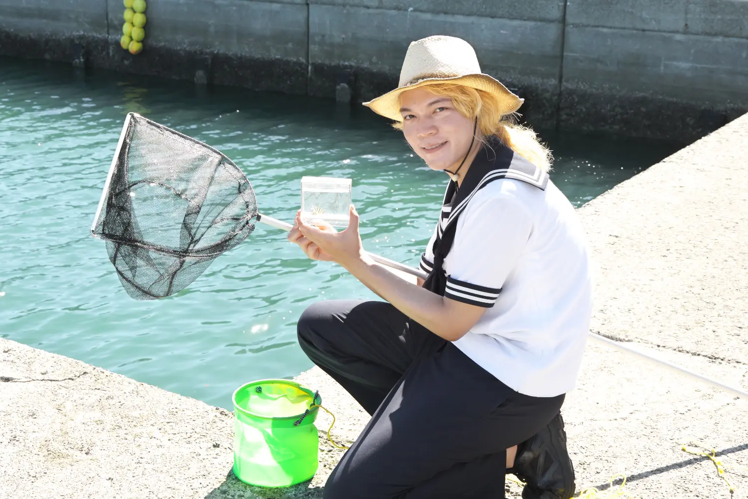 漁港は幼魚の水族館 鈴木香里武さんの 岸壁採集のススメ Be Pal
