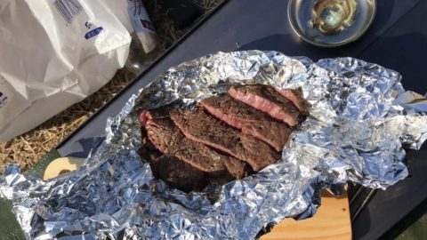 【熱々】はじめてのデイキャンプデートでのお肉【厚厚】［読者投稿記事］