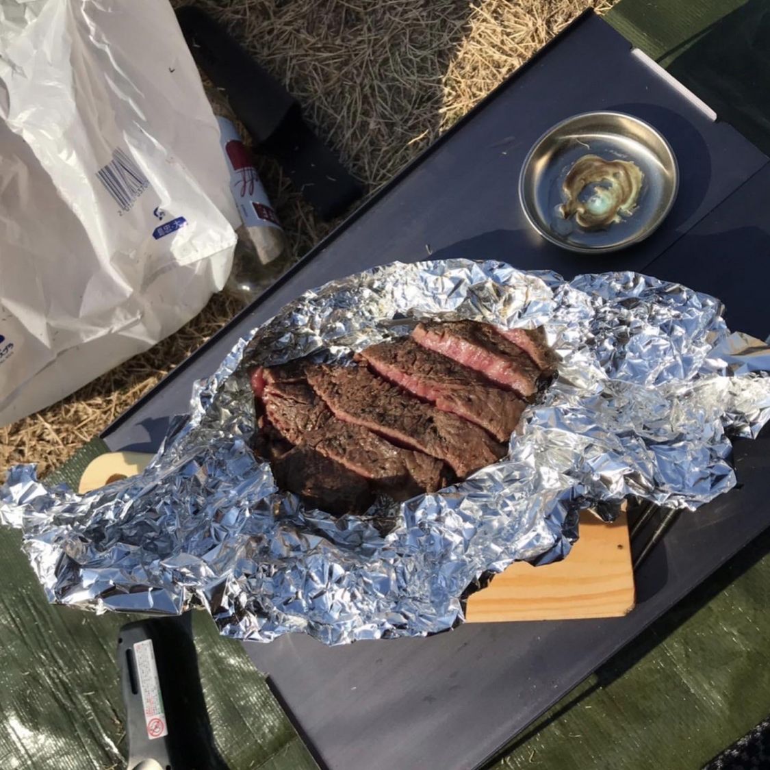 【熱々】はじめてのデイキャンプデートでのお肉【厚厚】［読者投稿記事］