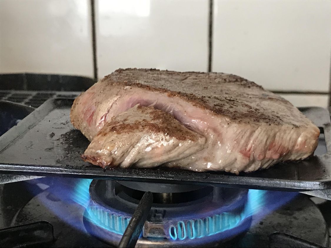 「見た目で旨そう！ ガッツリ肉メシ」［読者投稿記事］