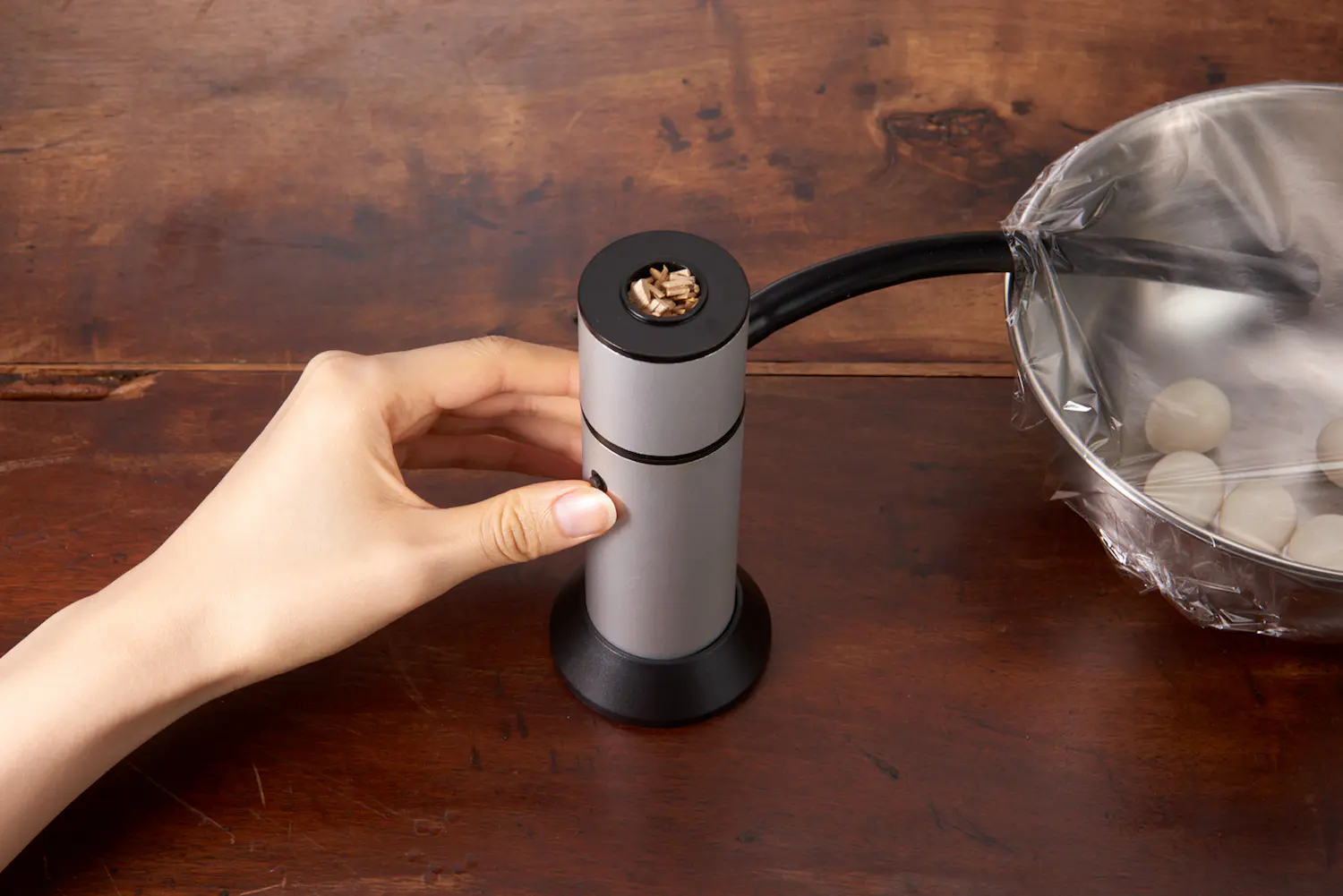 高さ1 2cmにたためるライトも ロフトで見つけたキャンプで便利すぎるグッズ5選 Be Pal