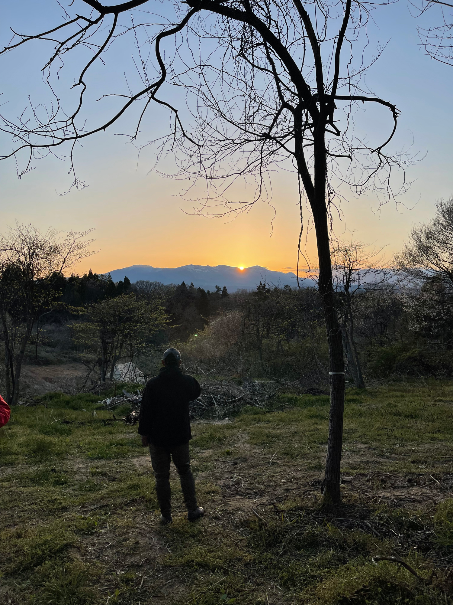 安達太良山（あだたらやま）に沈む夕日