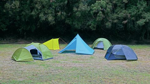 ＂自分だけ＂の世界を楽しむSOLO CAMP「ソロ」向けギア〜テント＆タープ４選〜