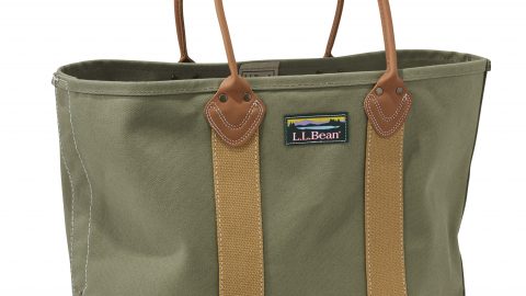 キャンバス地にスタイリッシュなレザーを使用！L.L.Beanの「ボート・アンド・トート」