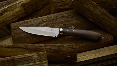 「越前打刃物」の伝統工芸士が鍛えた“和式ブッシュクラフトナイフ”