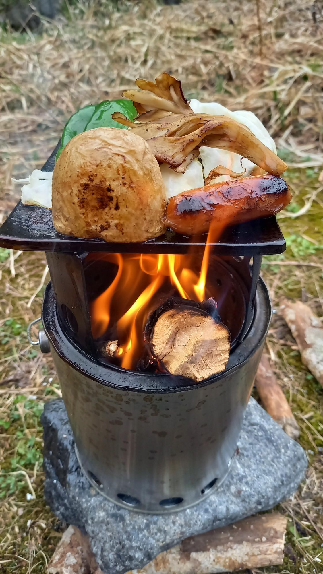 自作・塗料缶焚き火台♪［読者投稿記事］