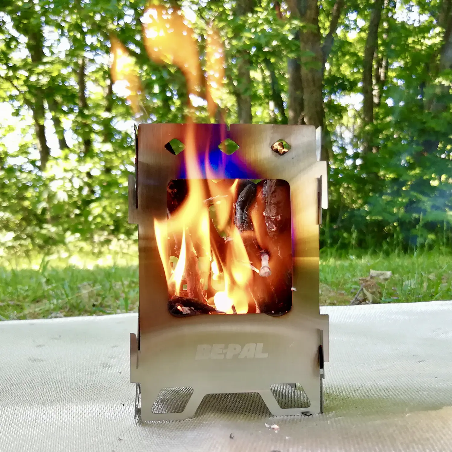 新品未使用 CHUMS焚き火台L とバッグのセット 新品 CHUMS 焚き火台 キャンプ ソロキャンプ