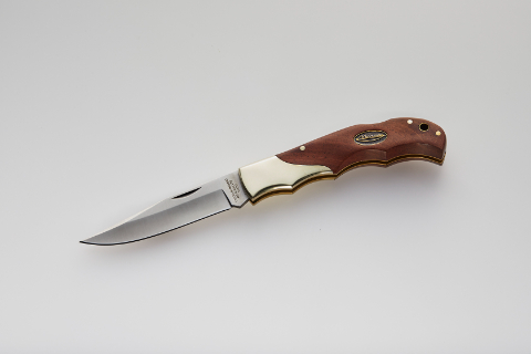 9,900円とは思えぬ上質さ。創業70年の鍛冶屋が作るフォールディングナイフ