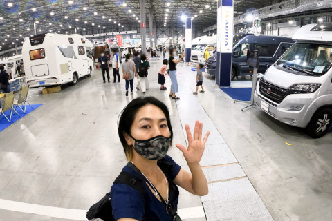 あなたはどのキャンパーがお好み？『東京キャンピングカーショー2021』で見た国井律子のオススメキャンピングカー6選