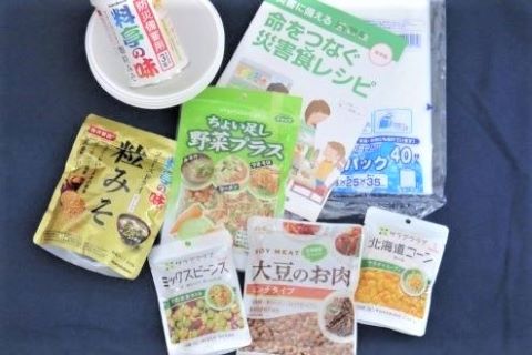 キャンプにもおすすめ!簡単で洗いものなしのお手軽防災料理