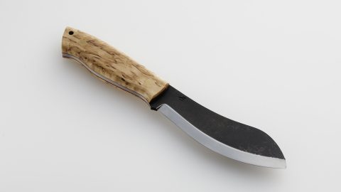白樺ハンドルが美しい！　フィンランド製の「ネスムク」型ナイフ