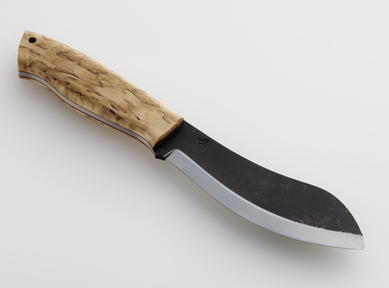 白樺ハンドルが美しい！ フィンランド製の「ネスムク」型ナイフ | 刃物