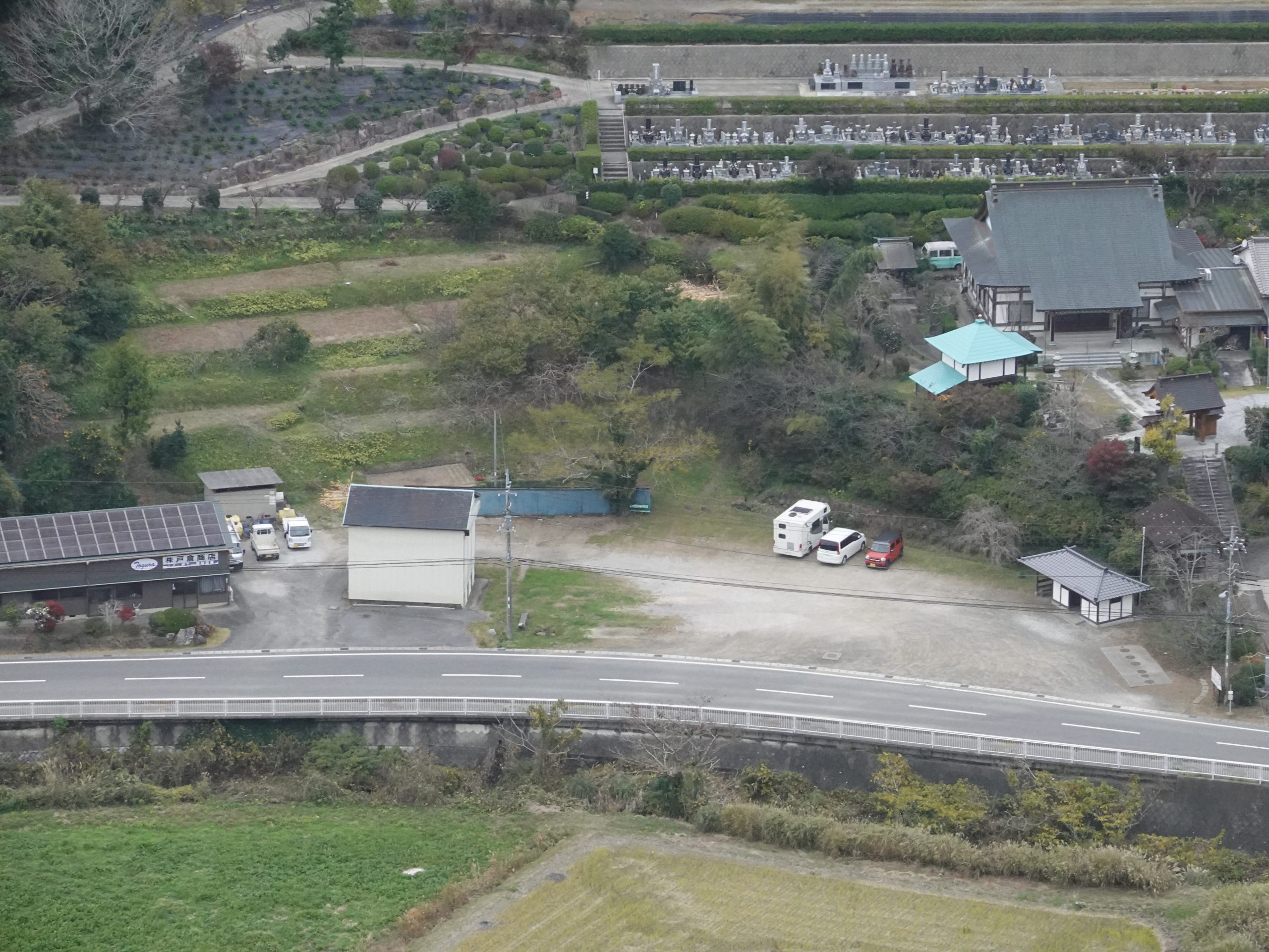 大黒天様の休憩所から見る下界の景色