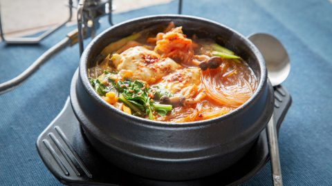 冬キャンプにおすすめ！韓国土鍋”トッペギ”で作る『スンドゥブ春雨』で芯から温まろう
