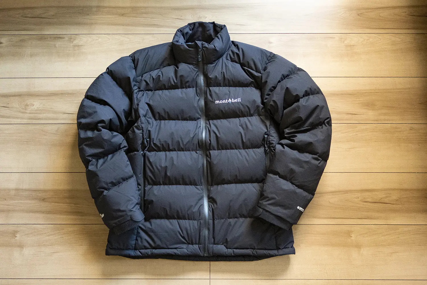 GORE-TEX　 モンベル　パーマフロスト ライトダウンパーカ　XL