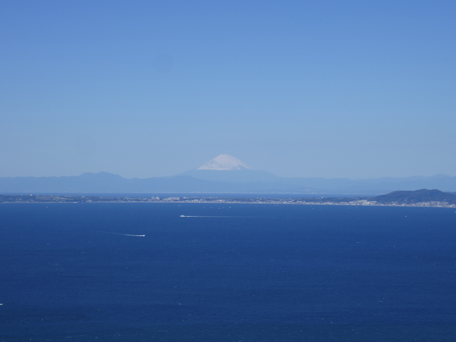 鋸山から見える富士山