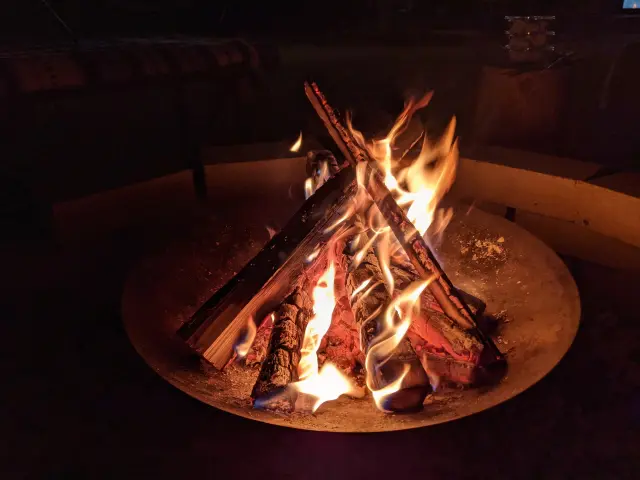 さあ焚き火だ どの薪の組み方をやってみたい 選んだ型でわかる 今のあなたの心理は 占い Be Pal キャンプ アウトドア 自然派生活の情報源ビーパル さあ焚き火だ どの薪の組み方をやってみたい 選んだ型でわかる 今のあなたの心理は 占い Be Pal キャンプ アウトドア 自然派生活の情報源ビーパル