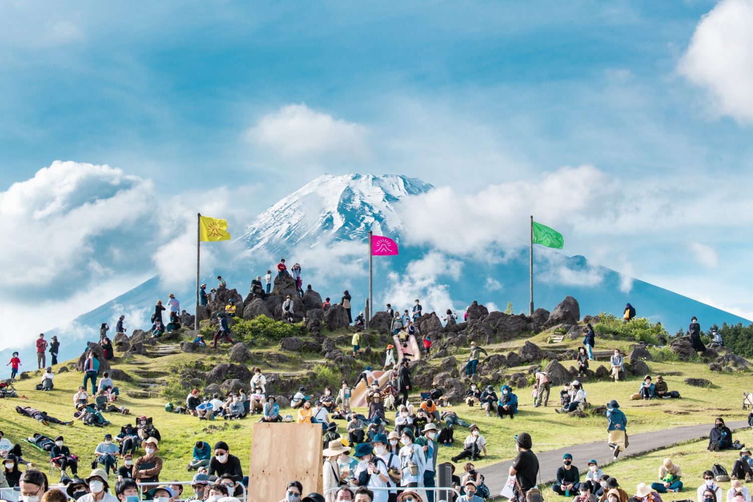 富士山麓で開催されるキャンプフェス「FUJI & SUN'22」