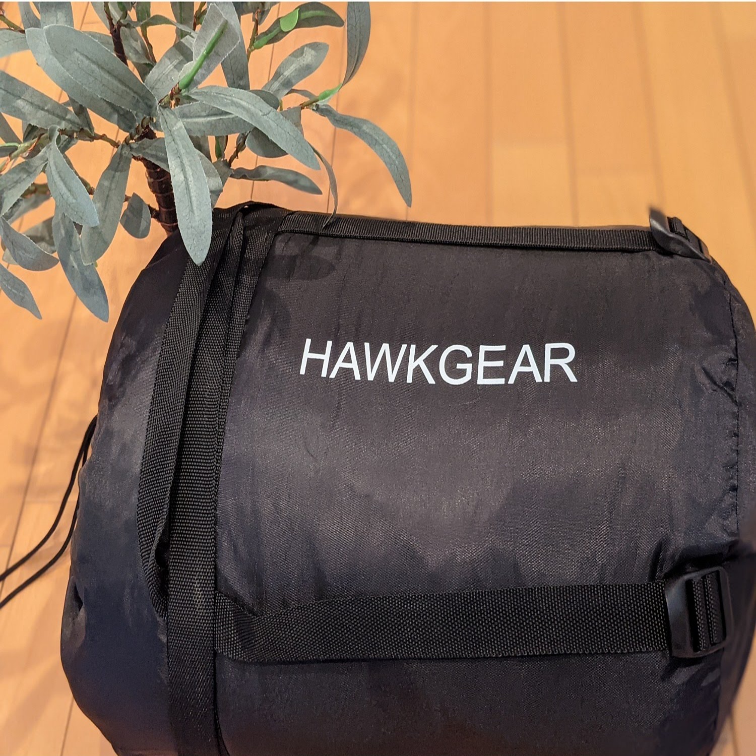 HAWKGEARのマミー型シュラフ