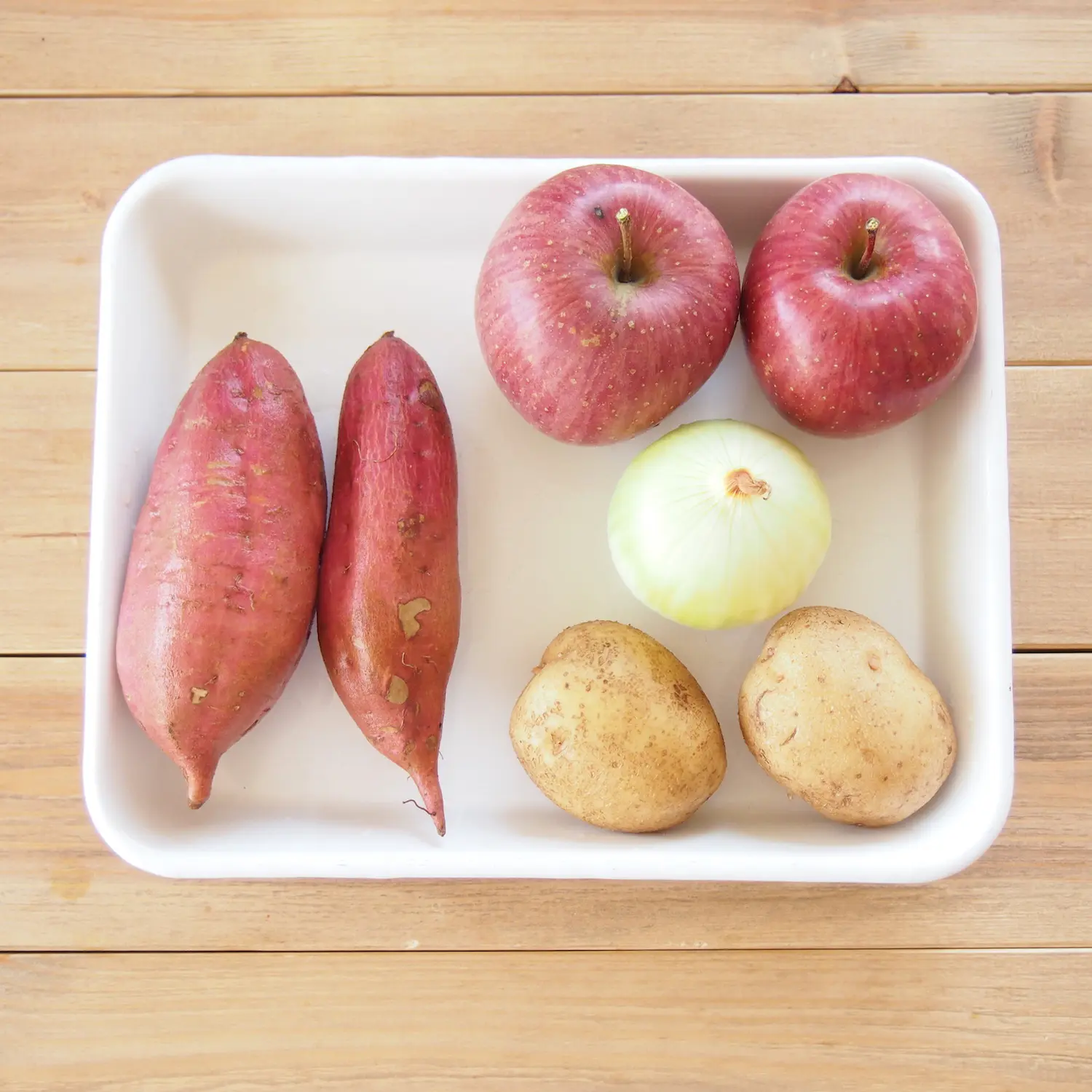 焚き火に放り込むだけの料理 ほったらかしでできる簡単で美味しい 焚き火料理 の作り方 料理 レシピ Be Pal キャンプ アウトドア 自然派生活の情報源ビーパル