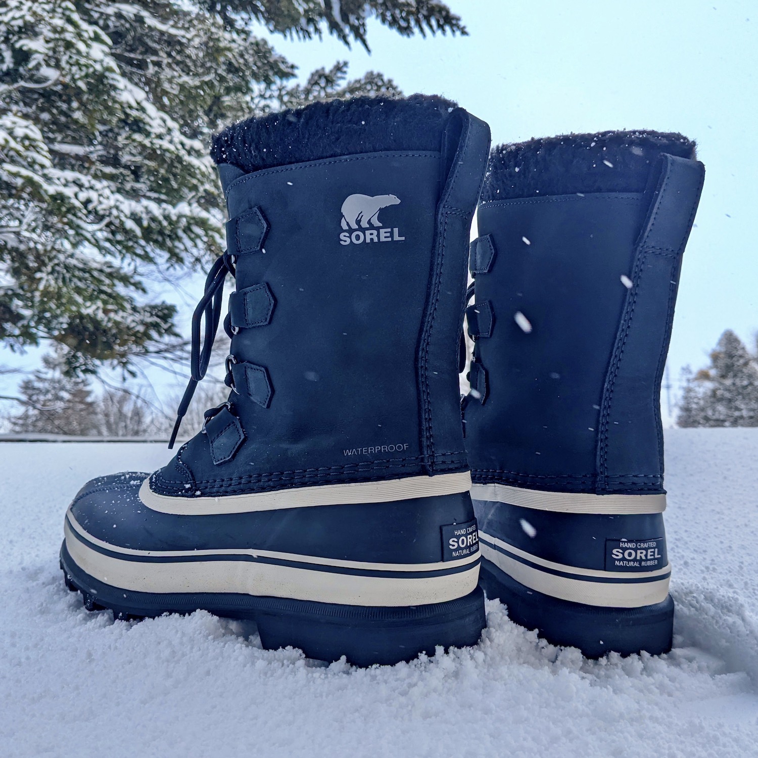 オーセンテ 機能的 【ソレル】SOREL カリブー 防寒スノーブーツ防水 23.0 黒×白 どうぞお