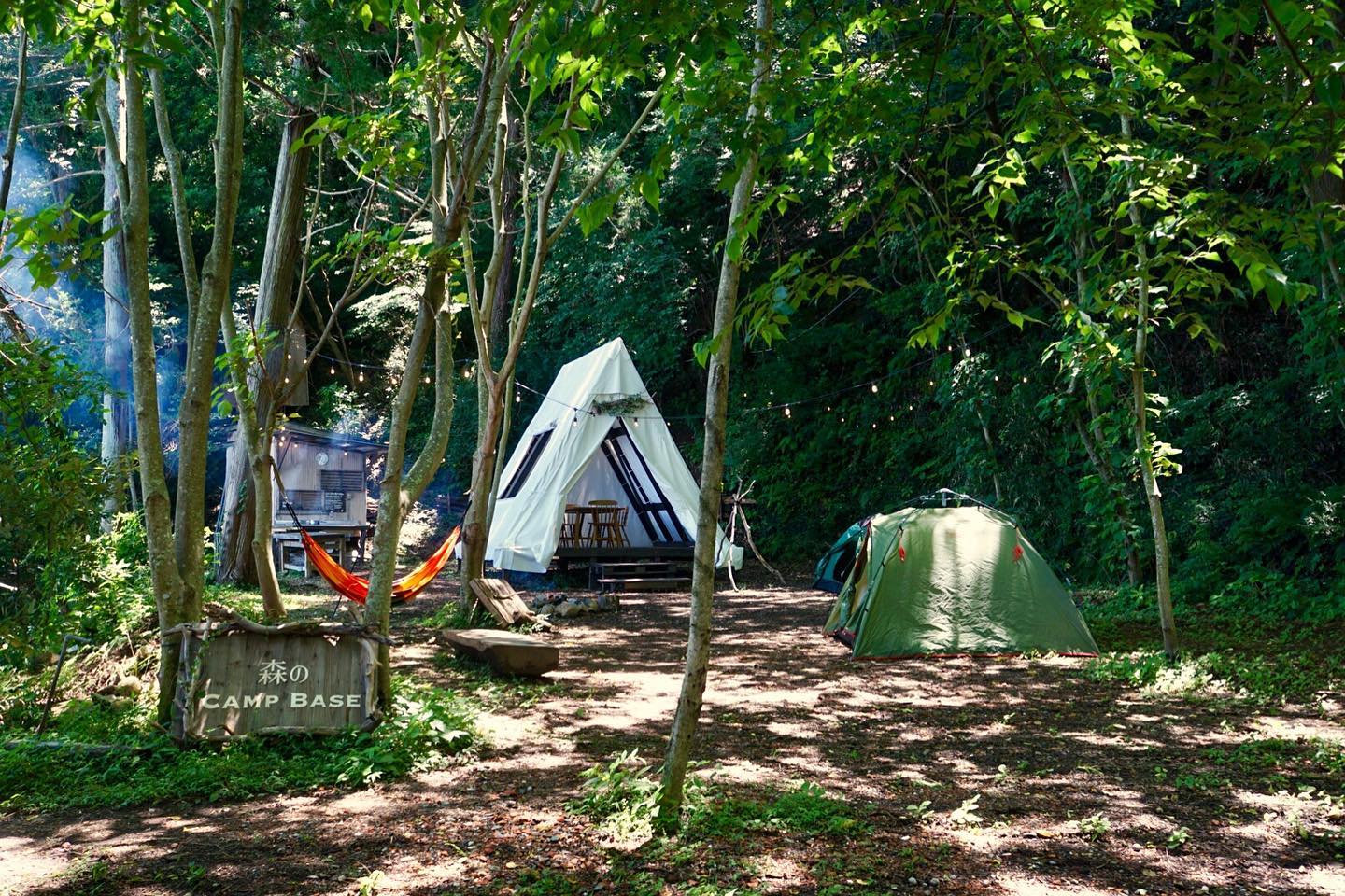森のキャンプベース