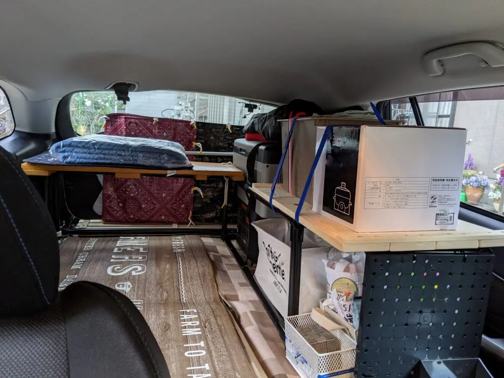 車中泊を女性が安全に楽しむためには 注意点やおすすめの場所を紹介 クルマの旅 ドライブ Be Pal キャンプ アウトドア 自然派生活の情報源ビーパル