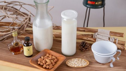 ヘルシーな植物性ミルク『アーモンドミルク』と『オーツミルク』を手作りしてみよう！