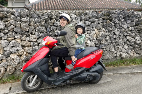 沖縄「小浜島」へ！ホテルのレンタルバイクを利用して、はじめての〝家族ツーリング”！