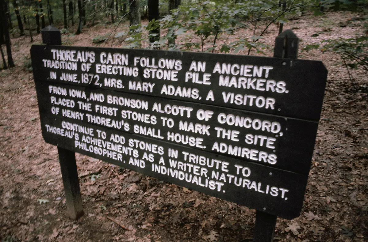 ソローが暮らしたウォールデンへ 最初はカローラで ２度目はベントレーで クルマの旅 ドライブ Be Pal キャンプ アウトドア 自然派生活の情報源ビーパル